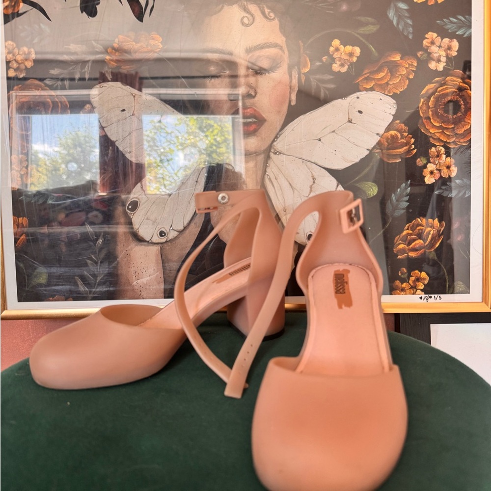 Melissa Women's Tan Heels